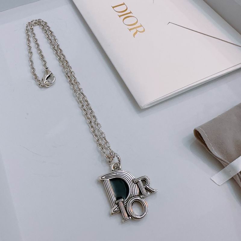 Dior Necklace 05lyr278